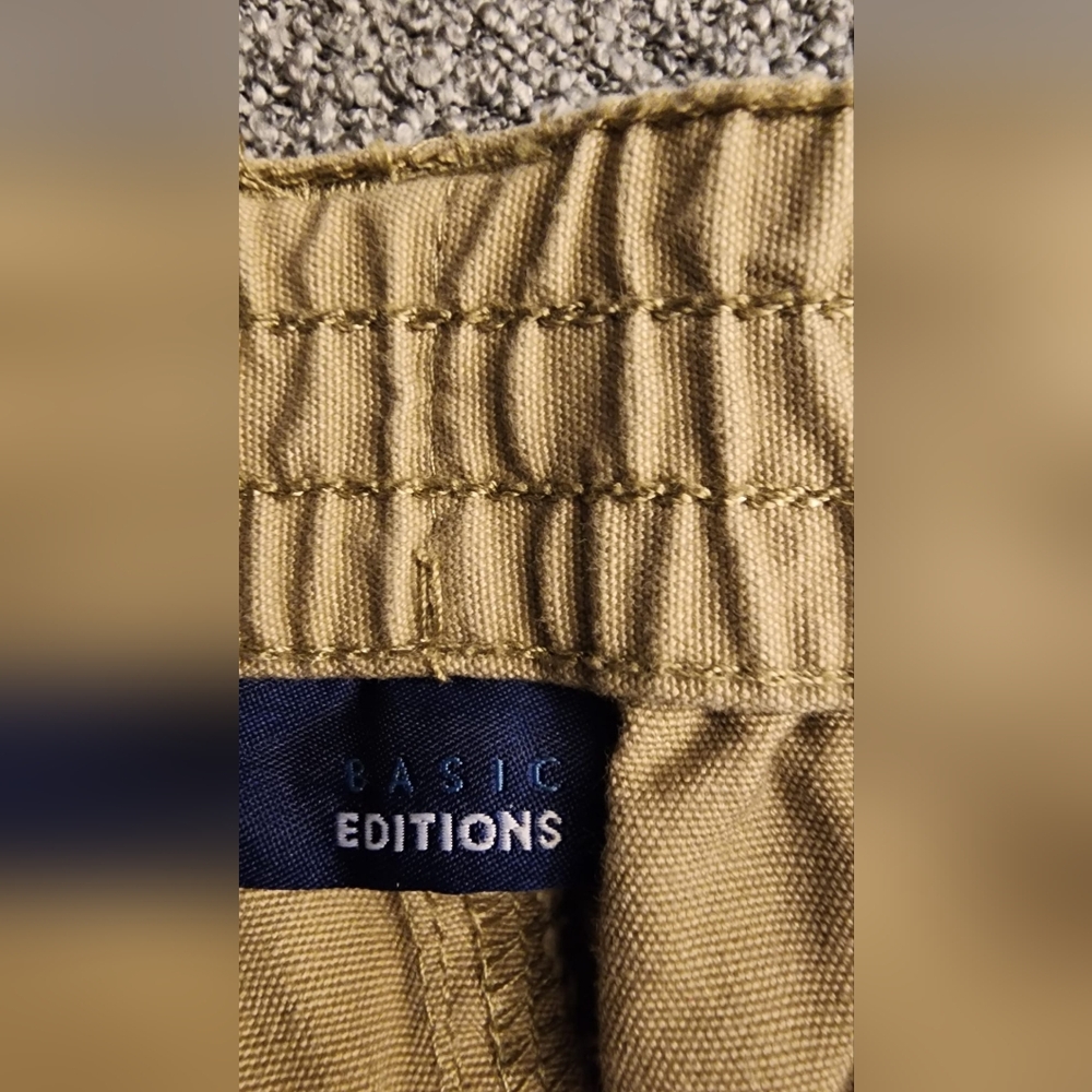 Men's Tan Cargo Shorts XL - Picture 5 of 6